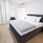 Sunset Royal *