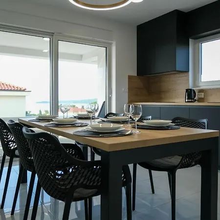 Sunset Royal Appartement Malinska